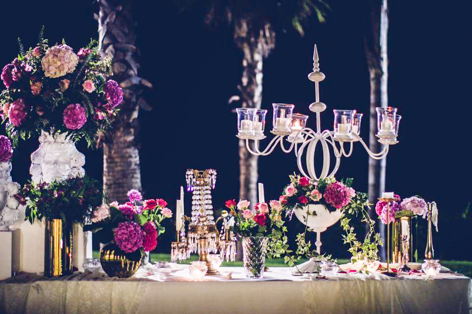 michelegiammusso floraldesign weddingday candelabrorose